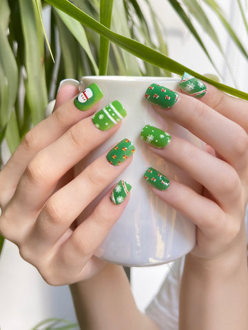 OPOOLA 24 pcs Short Square Shape Christmas Icon Soft Gel Fake Press On Nails with Jelly Glue&Nail Buffer